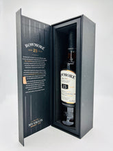 Load image into Gallery viewer, Bowmore 25 Year Old