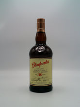 Lade das Bild in den Galerie-Viewer, Glenfarclas 30 Year Old Warehouse Edition