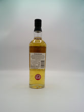 Lade das Bild in den Galerie-Viewer, Torabhaig Owner's Reserve Single Cask #311 Bottle No1 Signed